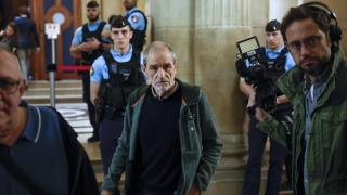 Josu Ternera a su llegada al jusgado en París