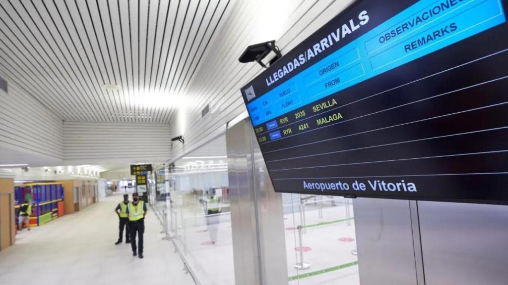 Vista de las instalaciones del aeropuerto de Foronda
