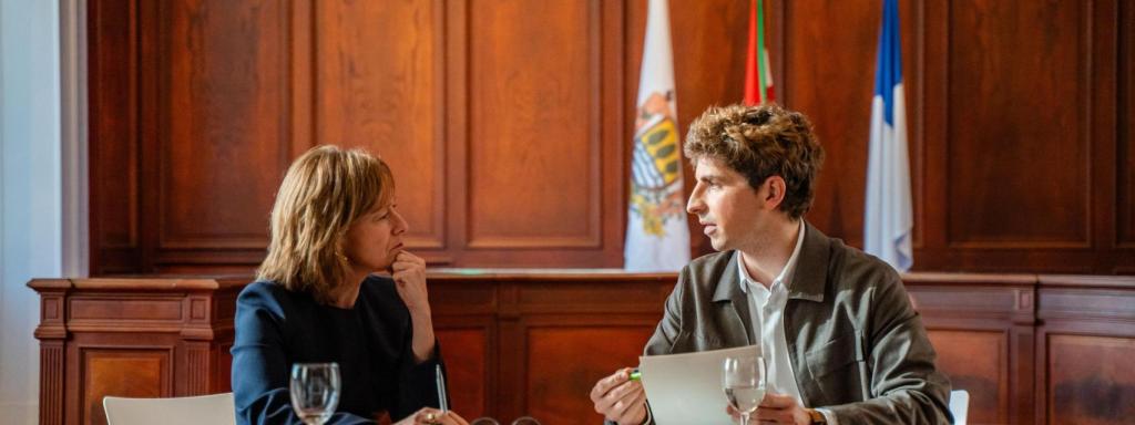 La diputada general de Gipuzkoa, Eider Mendoza y el alcalde de San Sebastián, Jon Insausti