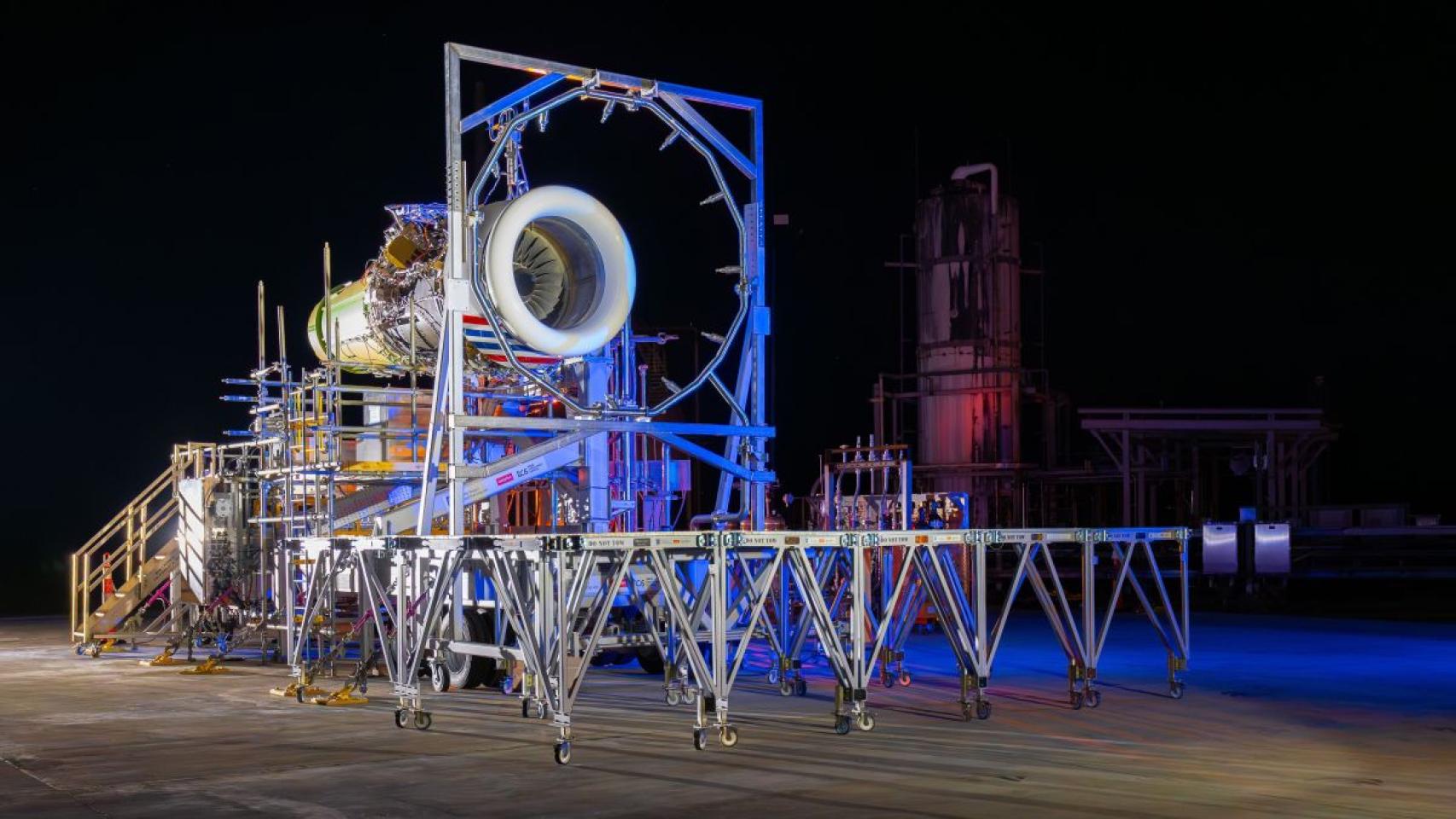 EasyJet y Rolls-Royce completan con éxito la primera prueba de la industria con un motor aeronáutico impulsado 100% por hidrógeno.