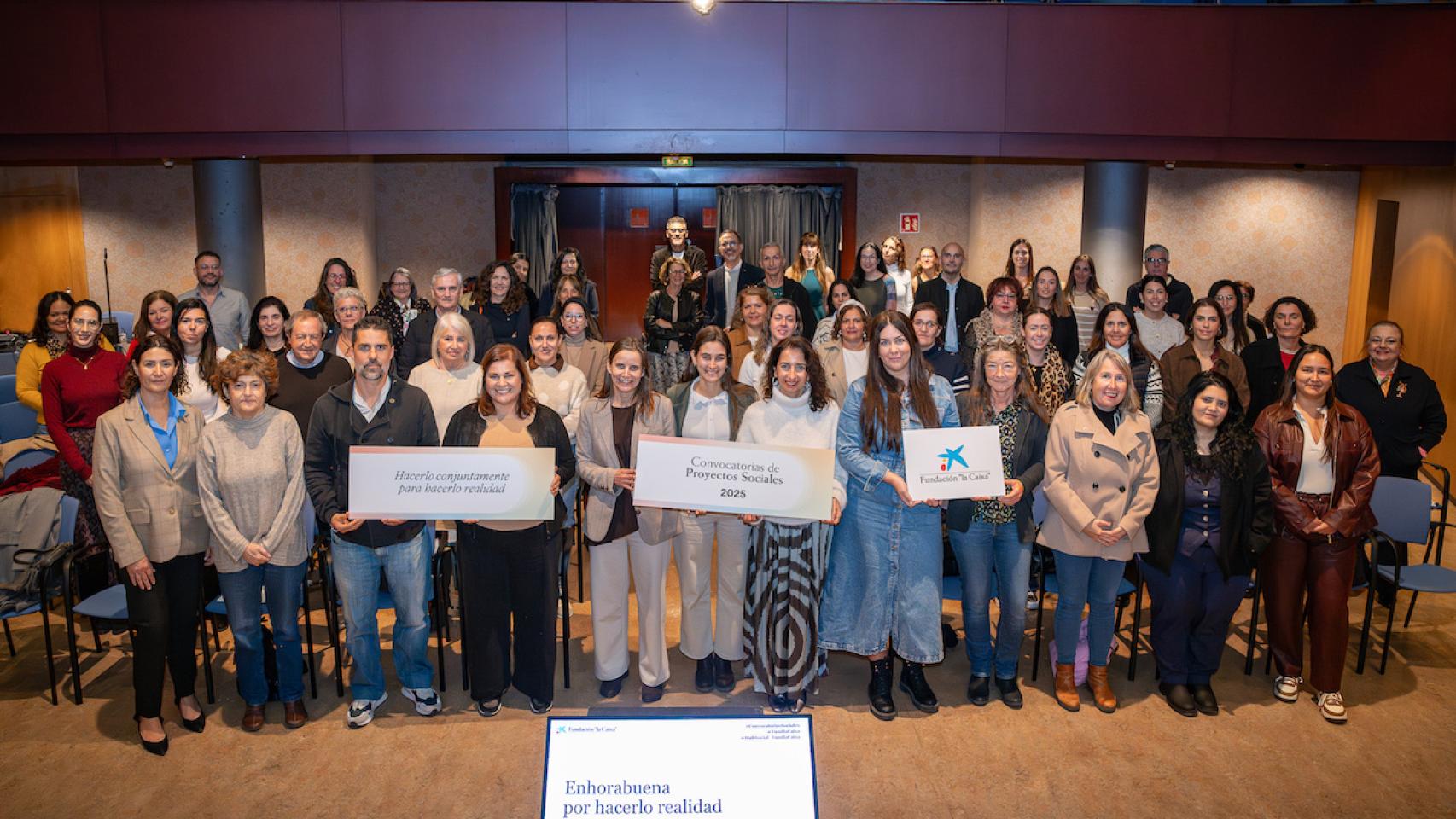 Acto de presentación de la entrega de becas de Fundación la Caixa