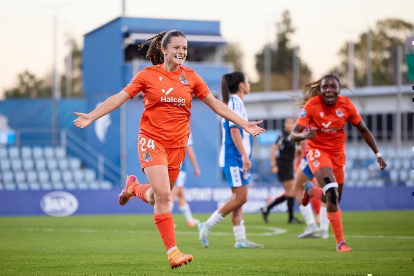 Aiara celebra un gol anotado con la Real.