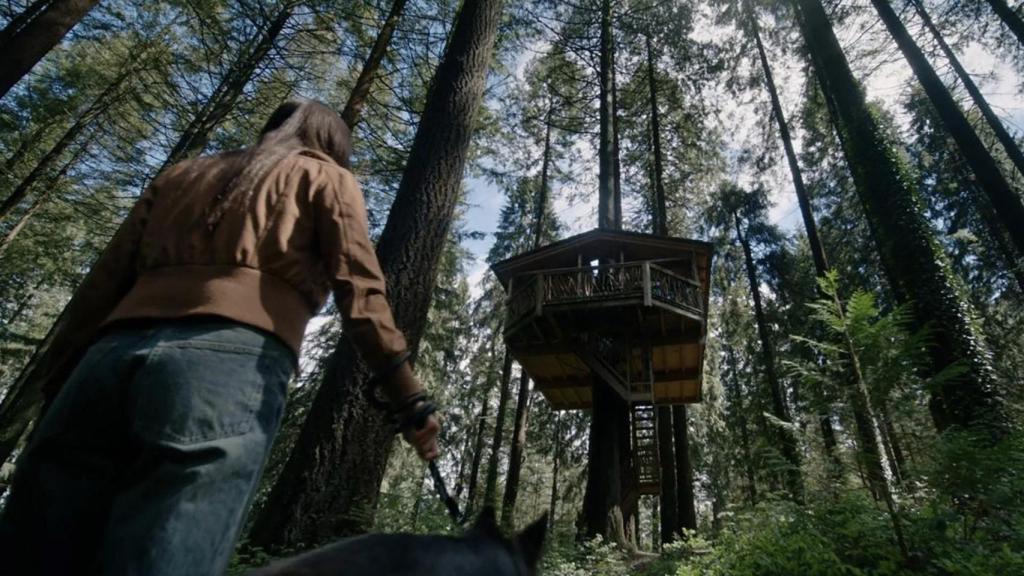 Fotograma de 'La casa en el árbol'