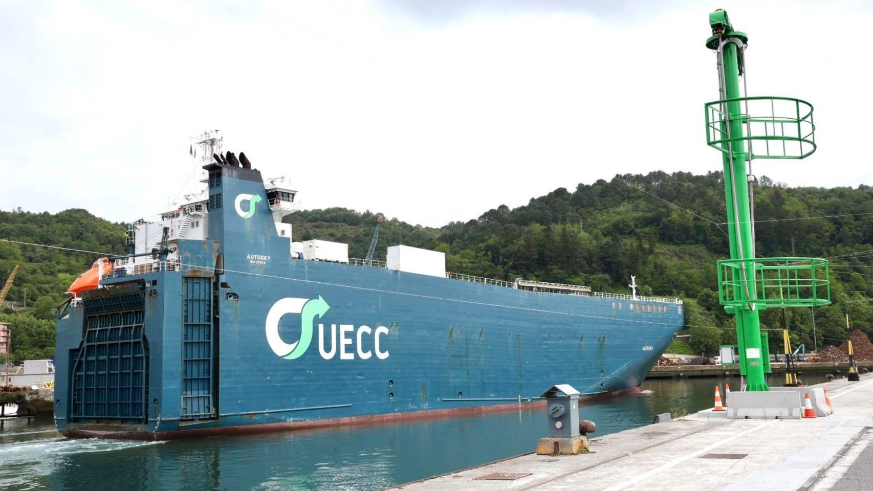 Iberdrola instala en el Puerto guipuzcoano de Pasaia una infraestructura de suministro eléctrico para buques