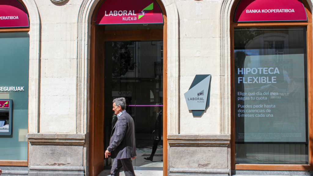 Oficina Laboral Kutxa