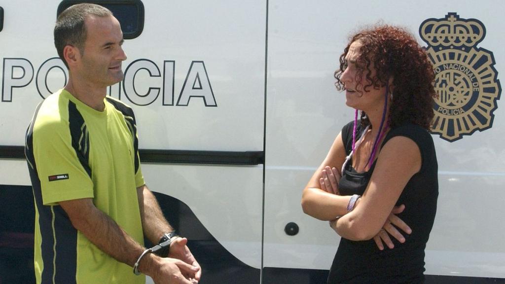 El preso de ETA Olarra Guridi cuando fue entregado a España. 