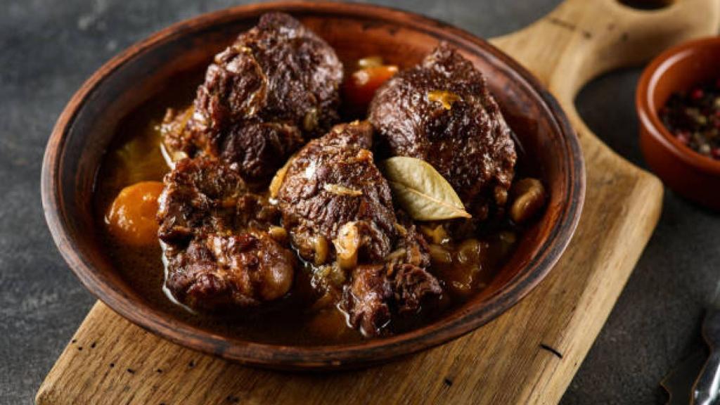 Carrilleras en salsa. 