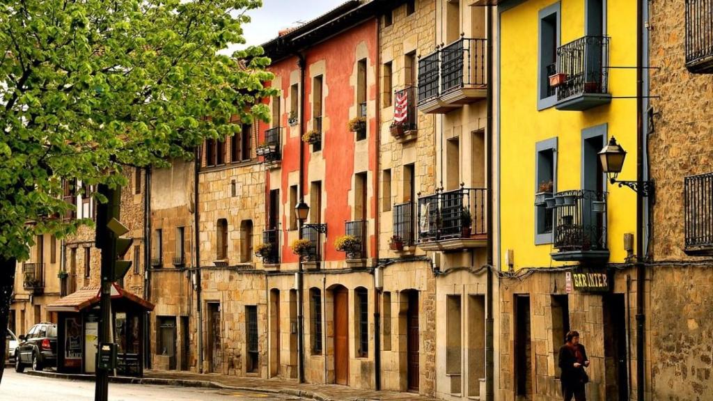 El pueblo vasco Conjunto Histórico perfecto para recorrer a pie. 