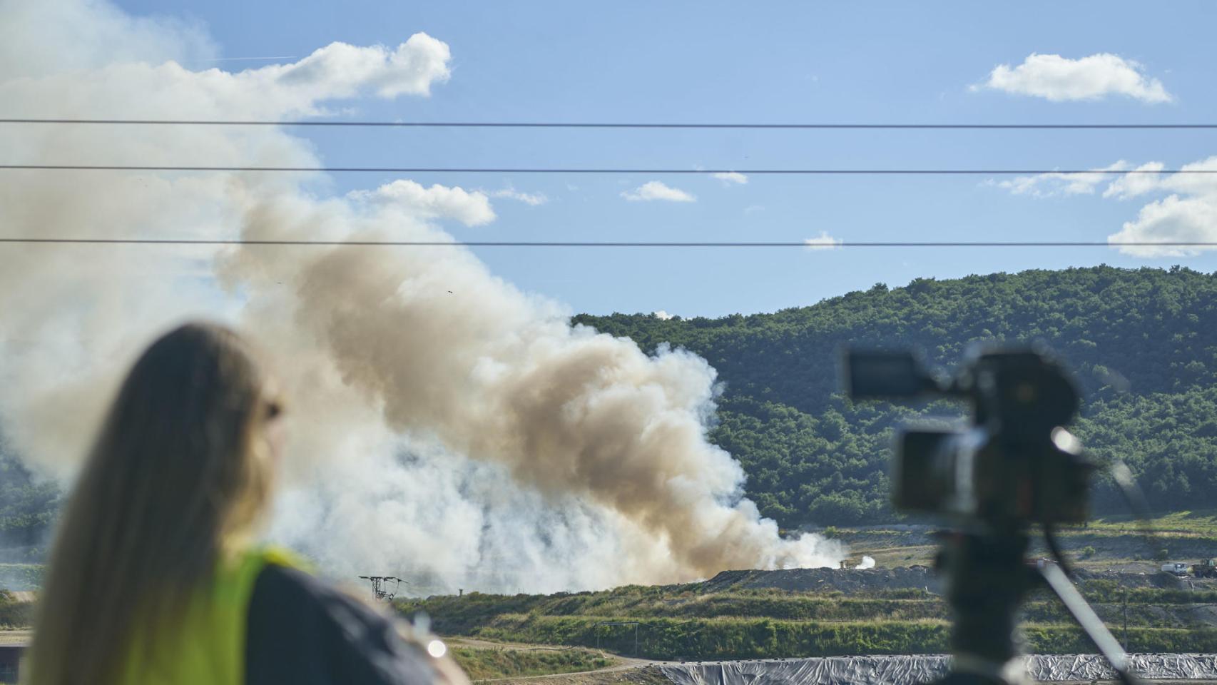 El incendio declarado este miércoles, en el vertedero de Gardelegi, en Vitoria