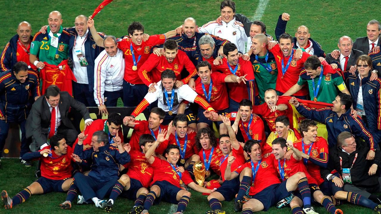 España levanta el título de la Copa del Mundo en el año 2010