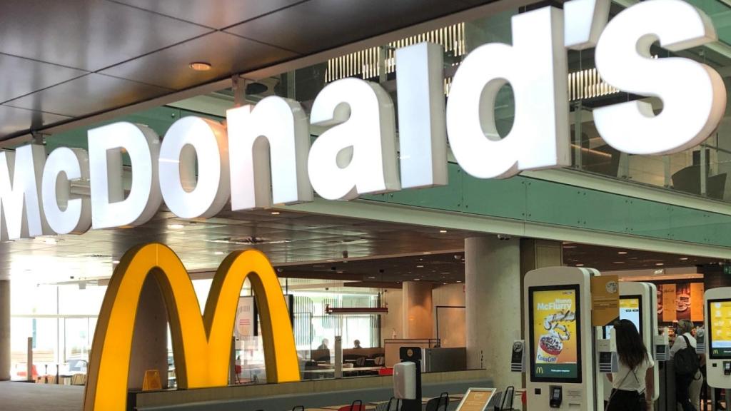 Establecimiento de McDonald's / EP