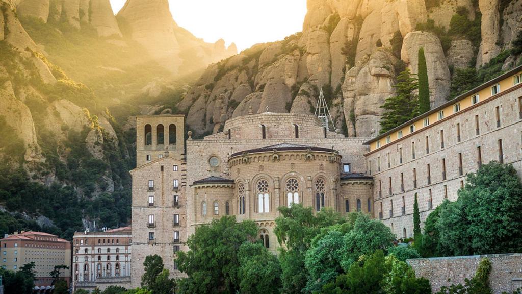 Imagen del Monasterio de Montserrat, en la cumbre de la montaña homónima / Cedida