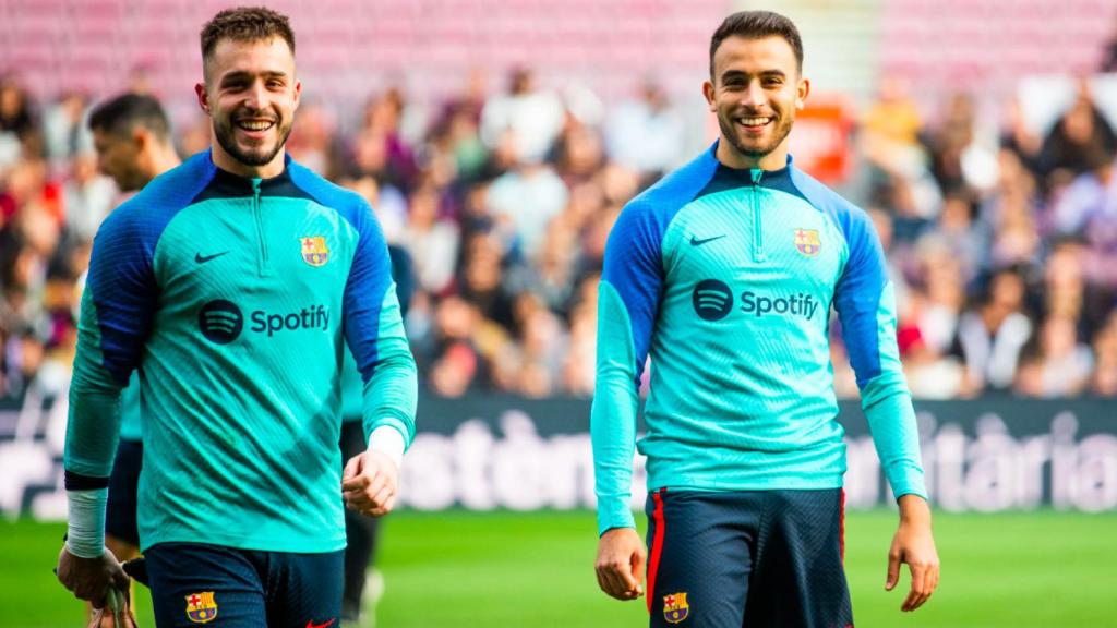 Arnau Tenas, tercer portero del Barça, con Éric García, uno de los últimos centrales para Xavi