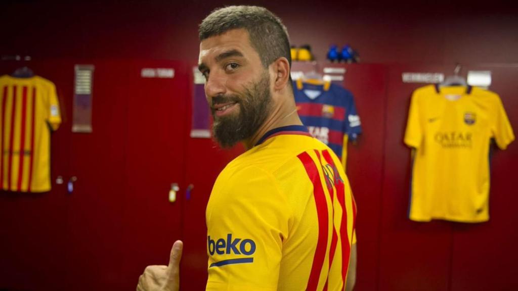 Arda Turan, en su presentación como jugador del Barça / FCB