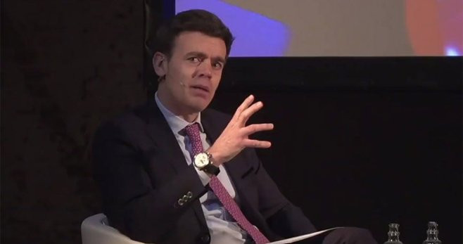 Álex Barbany pasa del departamento de nuevos ingresos a Espai Barça / EAB