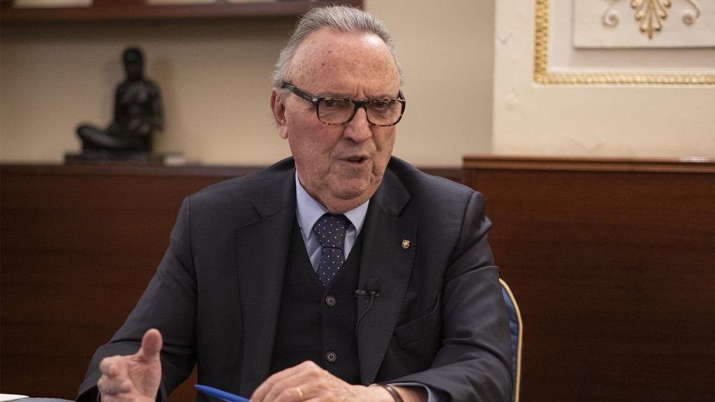 Joan Gaspart, Expresidente del Futbol Club Barcelona, durante una entrevista