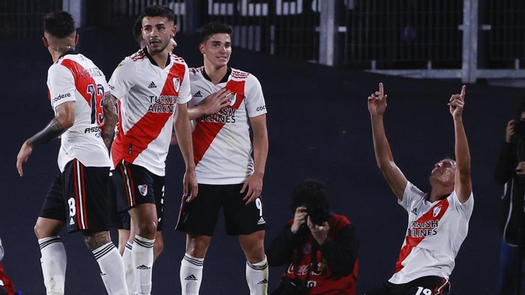 Imagen de archivo de los jugadores de River Plate celebrando un gol