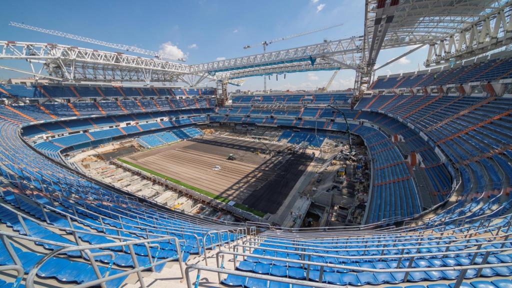El Santiago Bernabéu, durante las obras del estadio