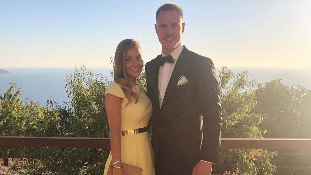 Ter Stegen y Daniela Jehlé