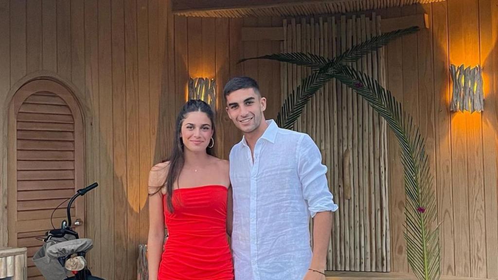 Ferran Torres y Sira Martínez en Soneva Fushi / REDES