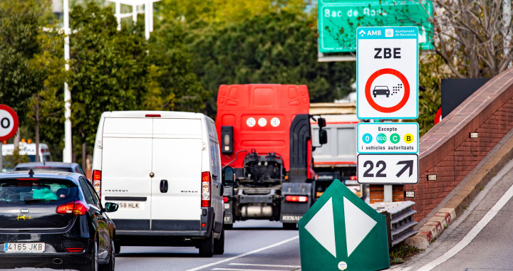 Zona de Bajas Emisiones (ZBE) en las rondas de Barcelona / AMB