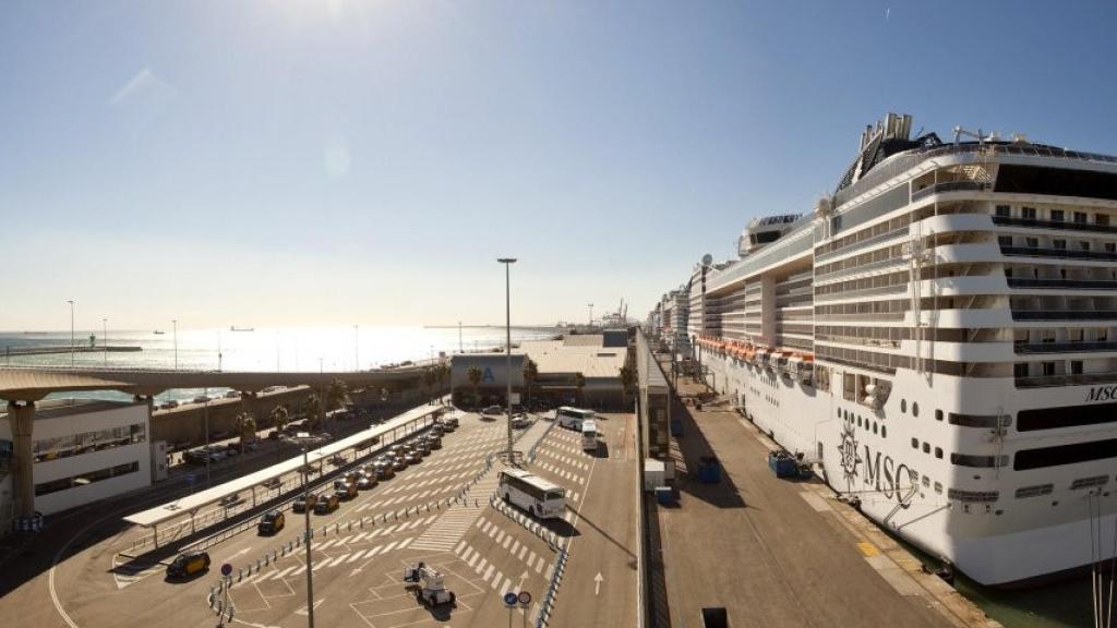 Terminal A de creuers del port / PORT DE BARCELONA