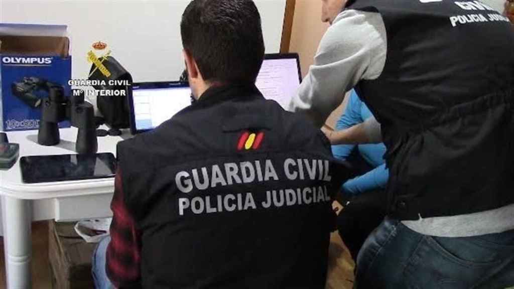 Agents de la Guardia civil / Guardia Civil