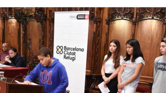 Alumnos en la XXII Audiència Pública de Nois i Noies de Barcelona / Ayuntamiento