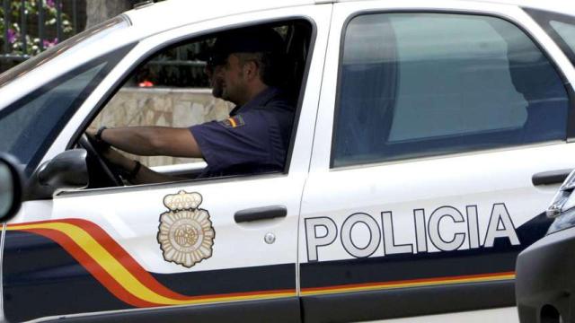 Un vehículo de la Policía Nacional / EFE