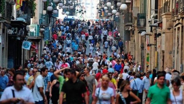 Imagen de archivo de población en Barcelona