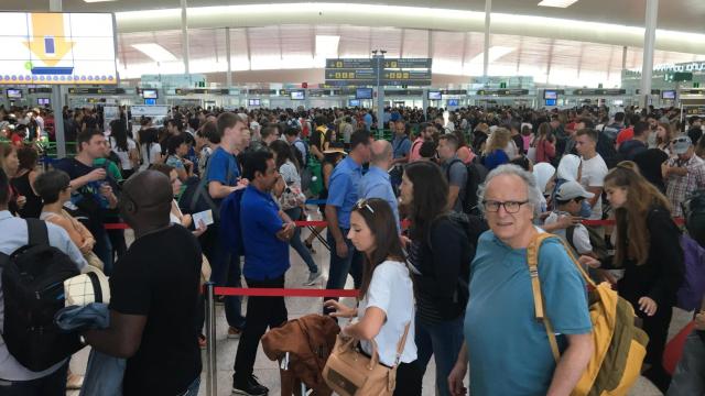 Pasajeros en el Aeropuerto de Barcelona