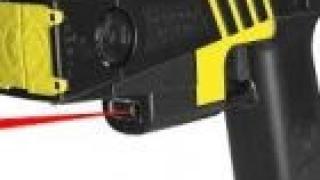 Pistola Taser.