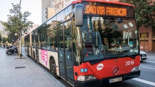 Nueva línea de autobús en Nou Barris / TMB