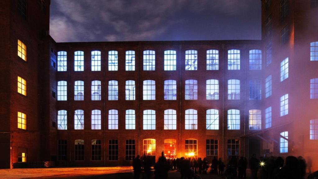 La Fabra i Coats es converteix en la Fàbrica de Joguines / FABRA I COATS