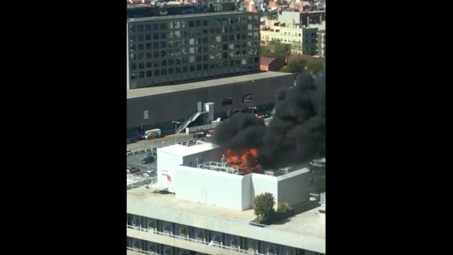 Imágenes en exclusiva cedidas por Ignasi Paredes del incendio en el ExpoHotel de Sants