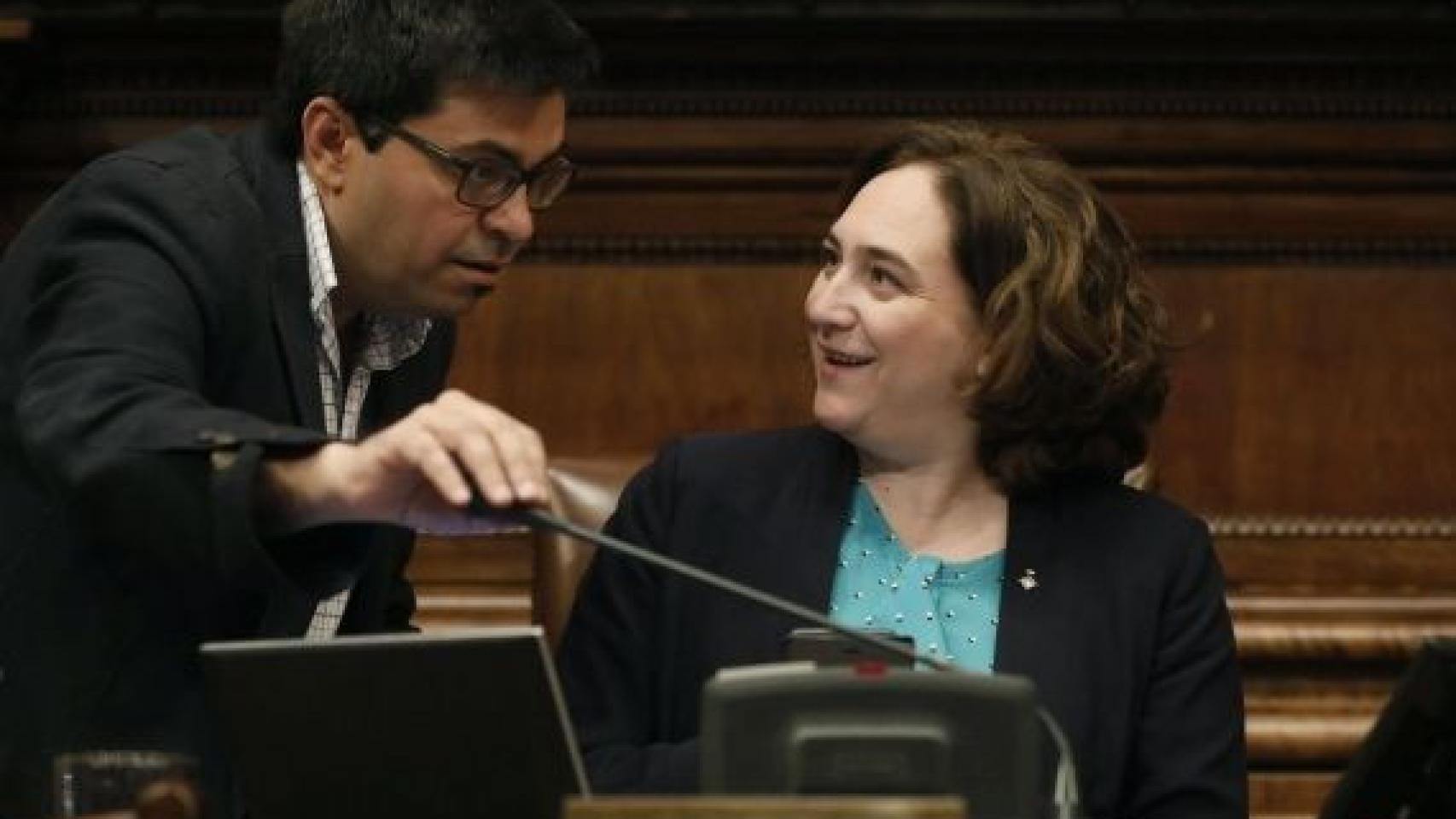 Gerardo Pisarello y Ada Colau, en una imagen de archivo /EFE