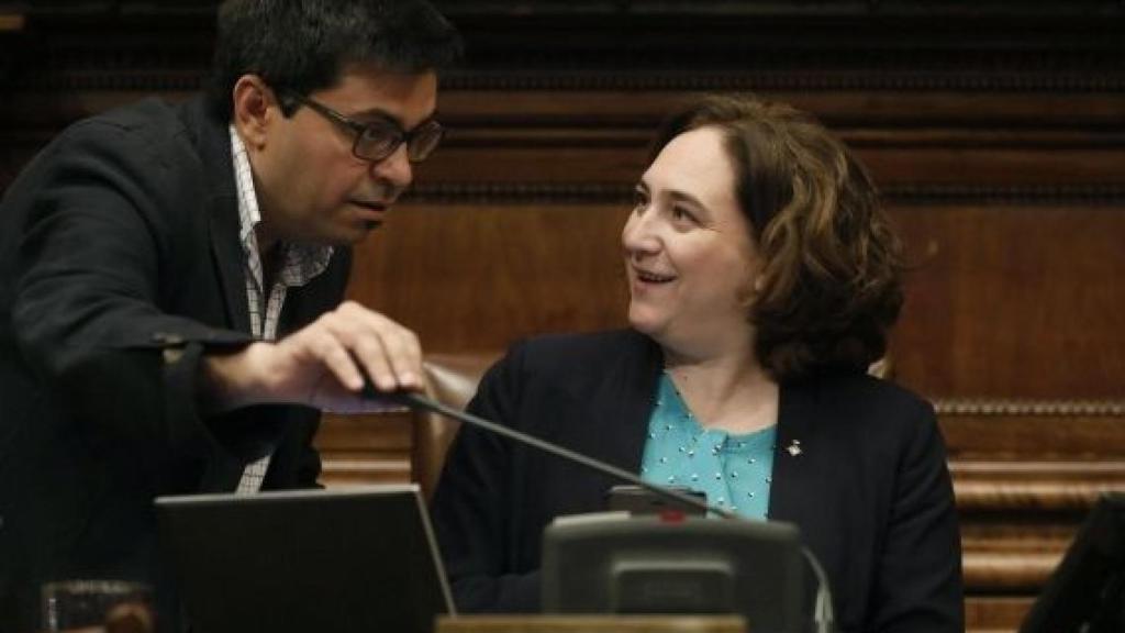 Gerardo Pisarello y Ada Colau, en una imagen de archivo /EFE