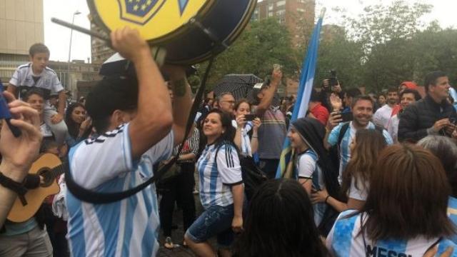 Los seguidores de la albiceleste en Barcelona / A.O. 