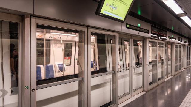 Marcha de prueba de la línea L10 Sud de Barcelona