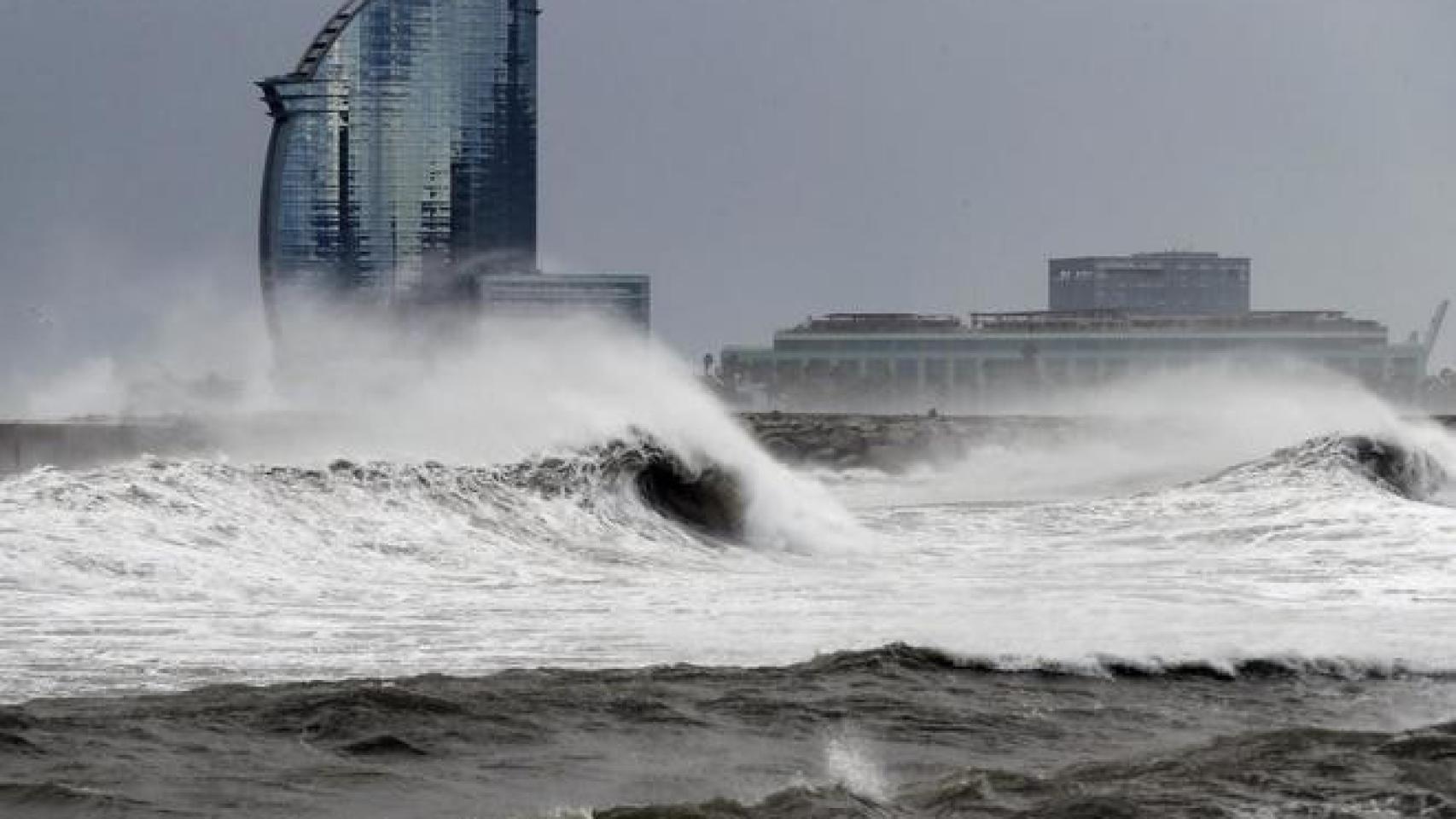 Un temporal en Barcelona en una imagen de archivo