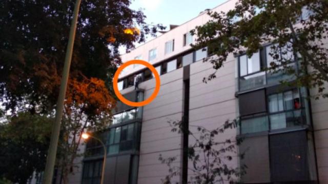 Un suicida amenazaba con tirarse al vacío / @BARCELONA_GUB