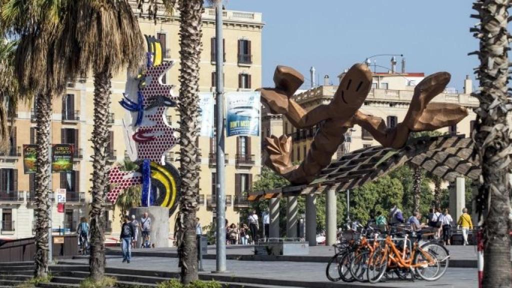 Zona del Moll de la Fusta del Port Vell en Barcelona / HUGO FERNÁNDEZ
