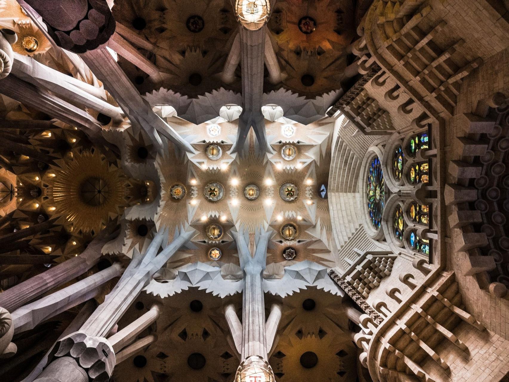 Interior de la Sagrada Família, un dels monuments més visitats de Barcelona
