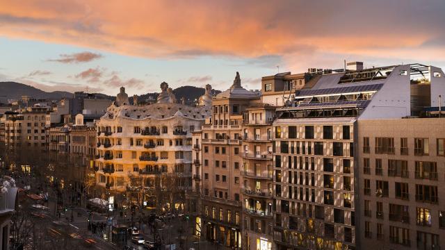 Vista panorámica de paseo de Gràcia, Barcelona