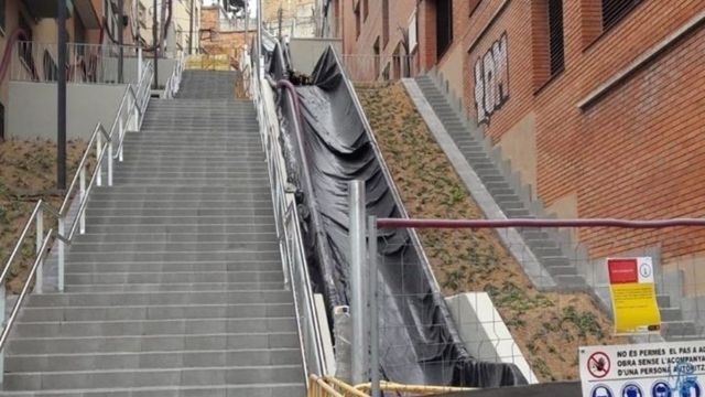 Imagen de archivo de unas escaleras mecánicas en Barcelona