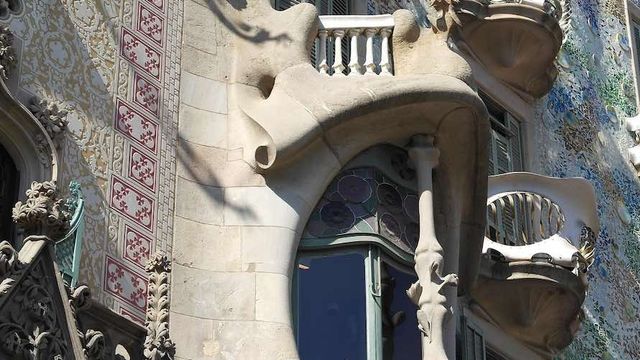 Casa Batlló es uno de los integrantes de la Manzana de la Discordia / PIXABAY