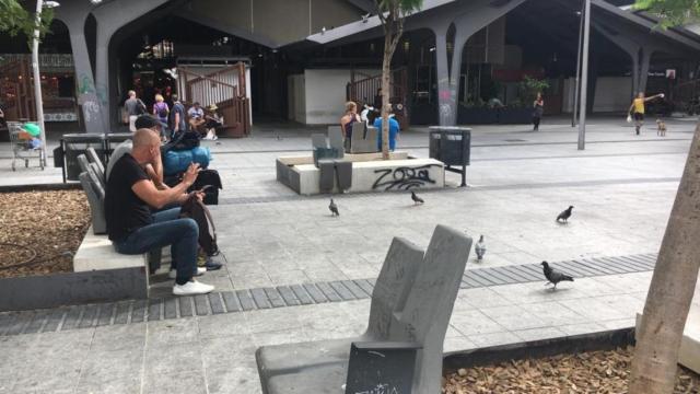 La plaza de la Gardunya, situada en la parte trasera del Mercat de la Boqueria