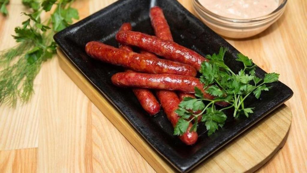 Botifarra presentada en plat / PIXABAY