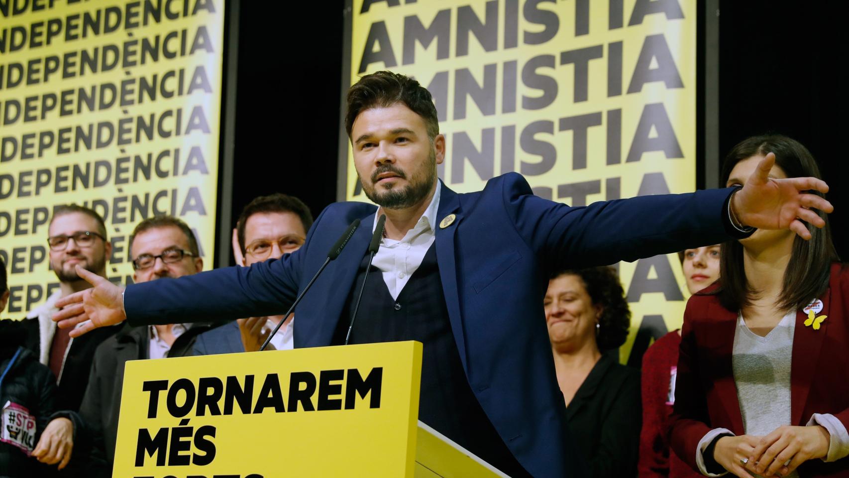 Foto de archivo de Gabriel Rufián, cabeza de lista de ERC al Congreso, en un mitin / TONI ALBIR - EFE