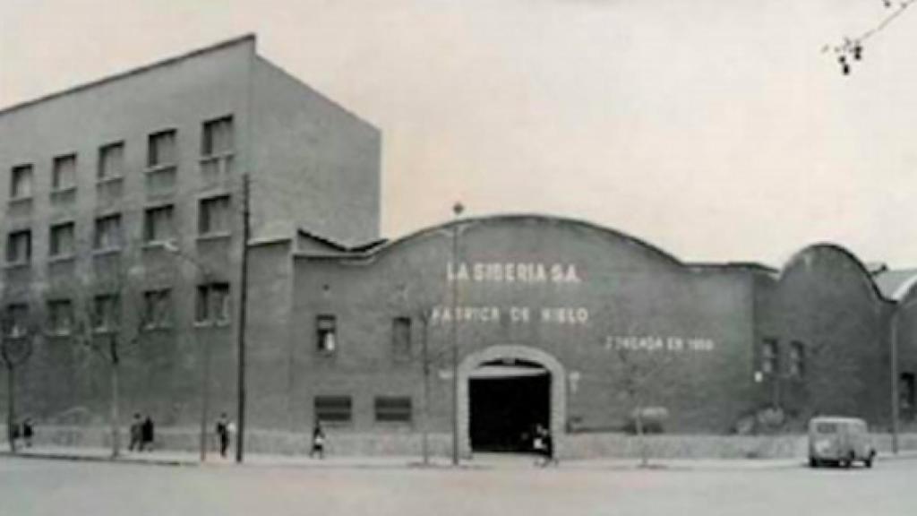 Antigua fábrica de hielo del Poblenou / AJUNTAMENT